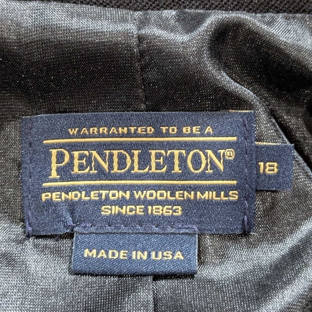Pendleton Black Wool Lightweight Professional Car… - image 7